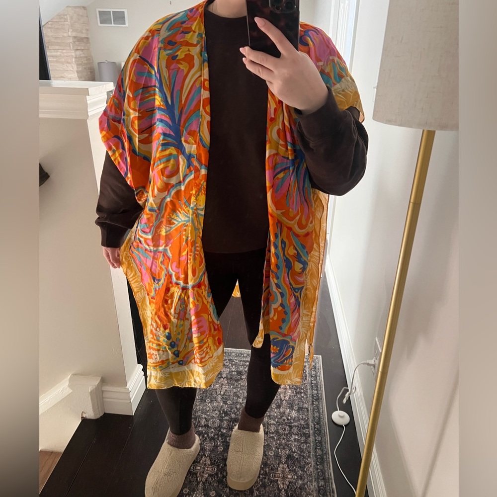 Vibrant Multicolor Kimono - Picture 2 of 3